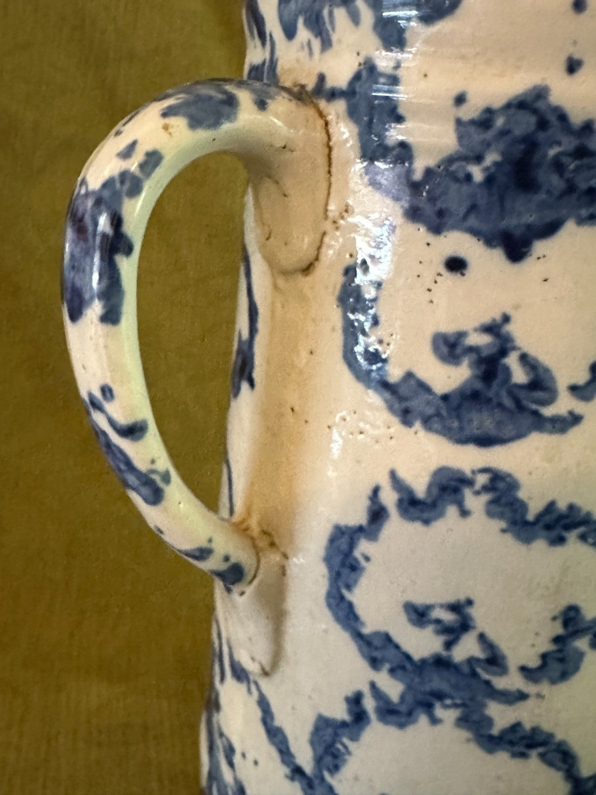 Antique Blue & White Stoneware Strong Example: CHAINLINK Spongeware Pitcher5