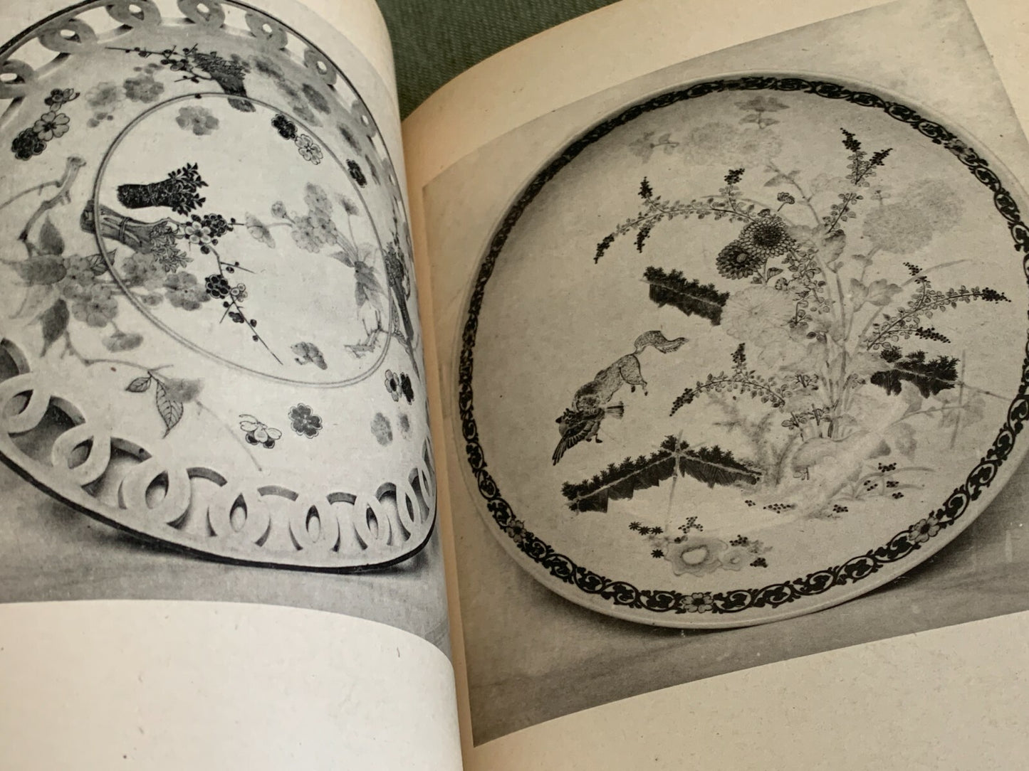 Illustrated Kakiemon and Imari Ware Rare 1944 Book Kobayashi, Taichiro Porcelain9