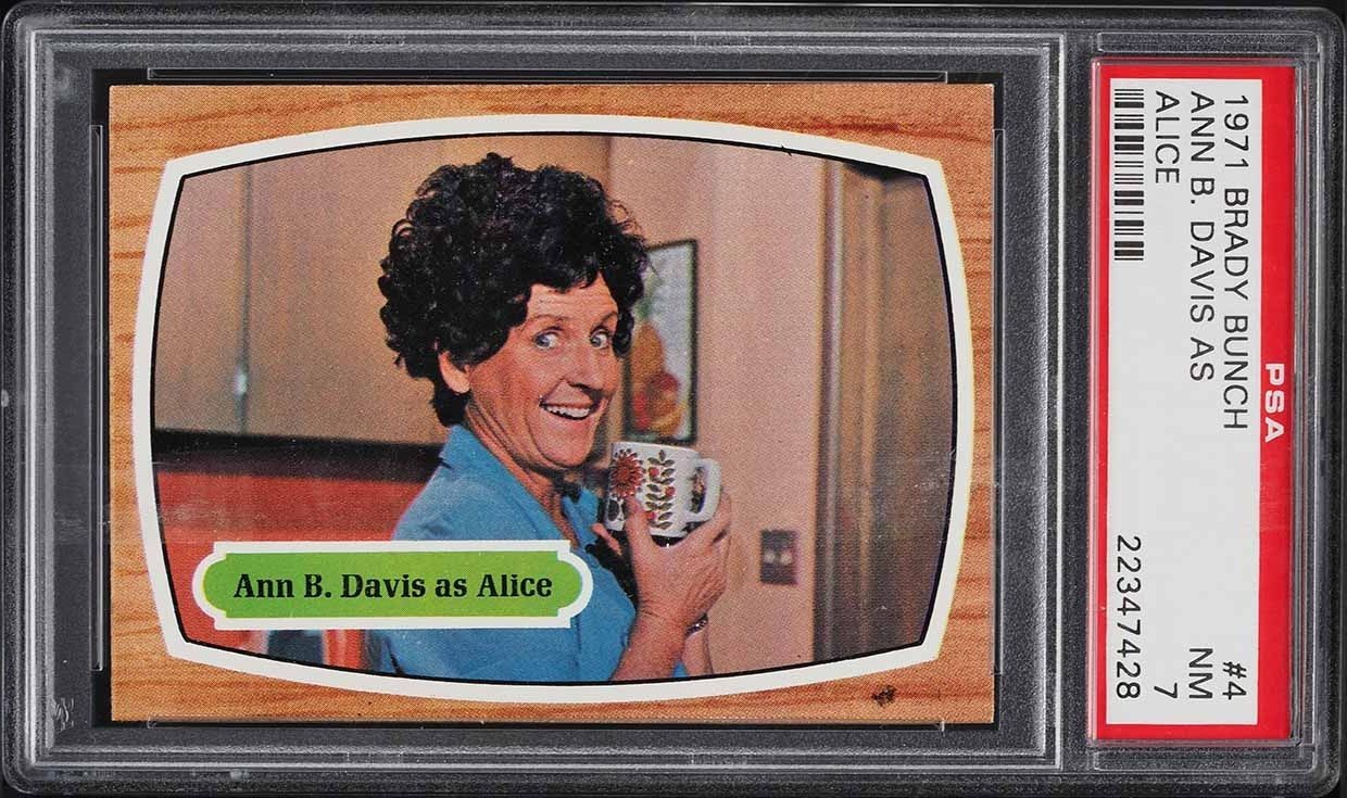 1971 Topps Brady Bunch Trading Card #4 (PSA 7 NM) Ann B. Davis as Alice0