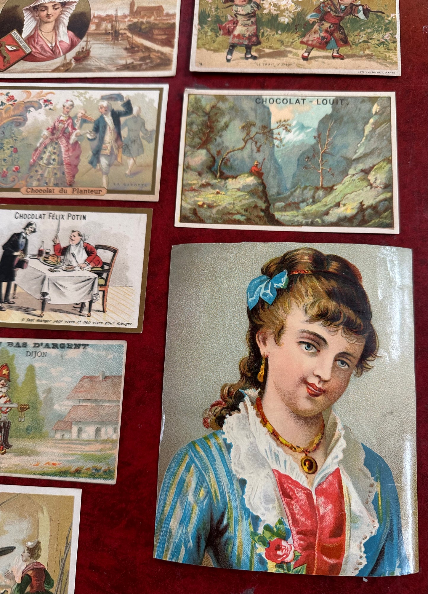 Collection of 17 French trade cards + One large album decoupage cut (1880s-1890s)